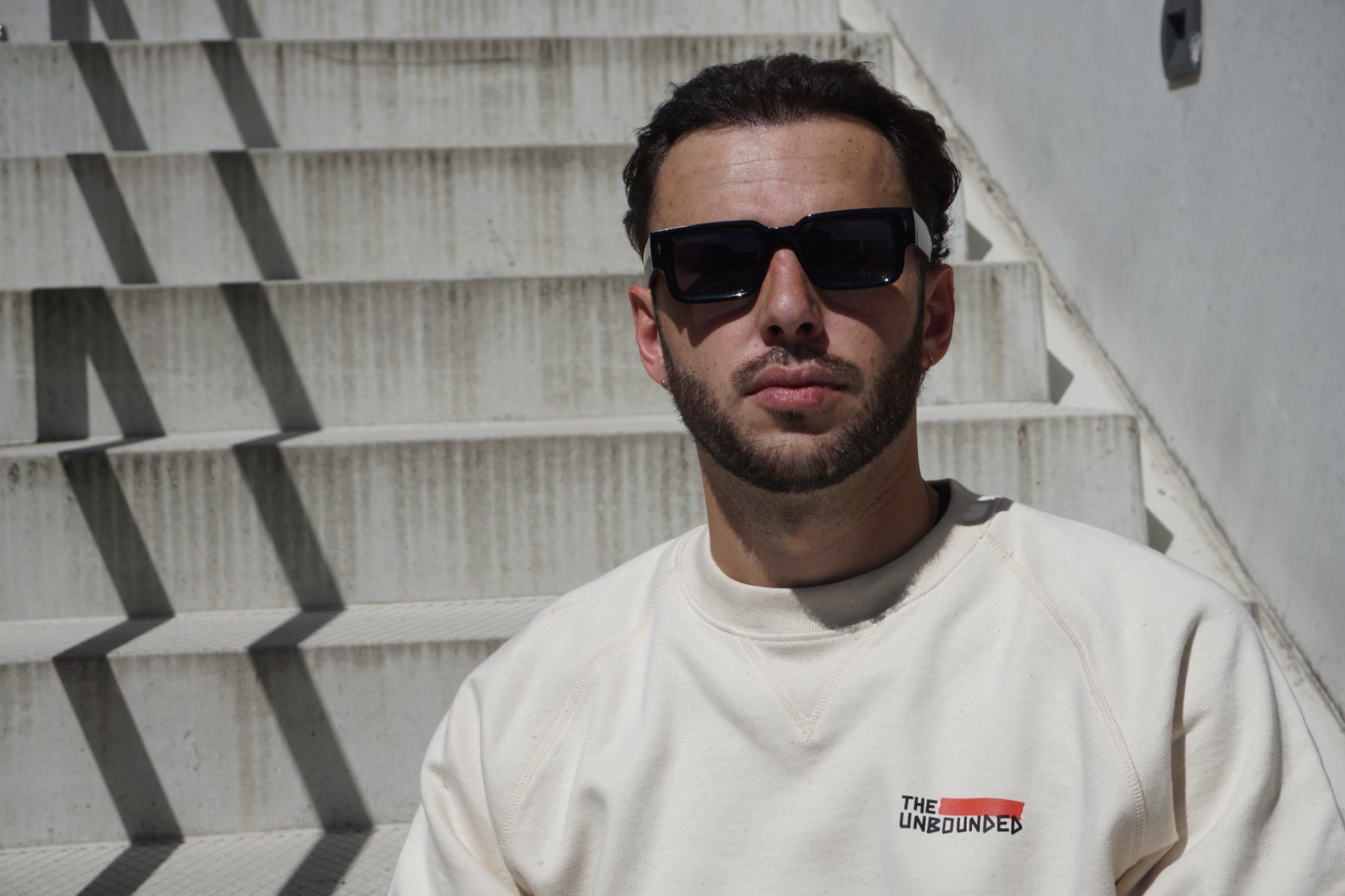 CREWNECK - BRAVE BEIGE